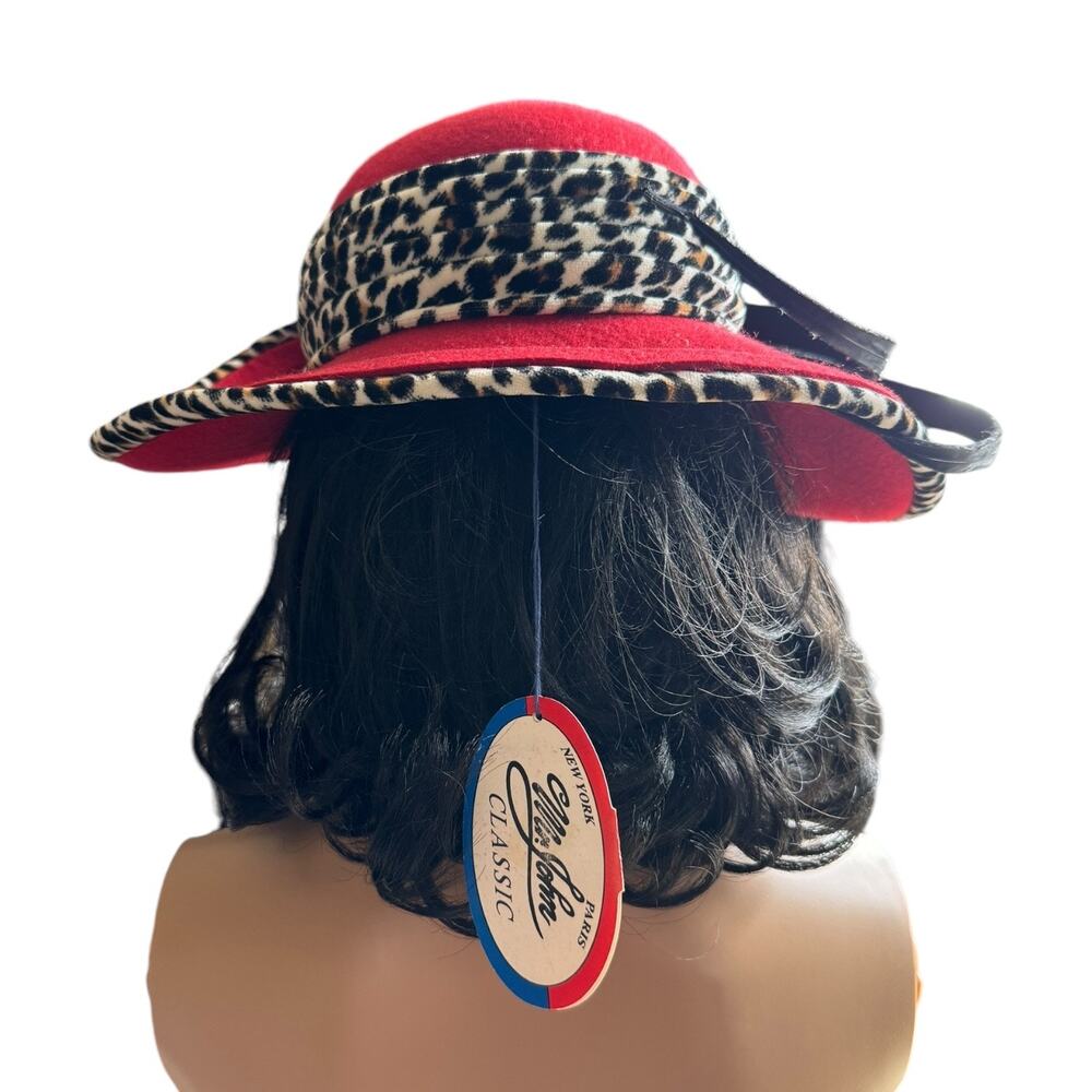 NWT Vintage 1960's Mr. John Classic Hat Red with animal print & large feathers - Picture 6 of 14